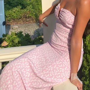 Abercrombie & Fitch light pink midi dress